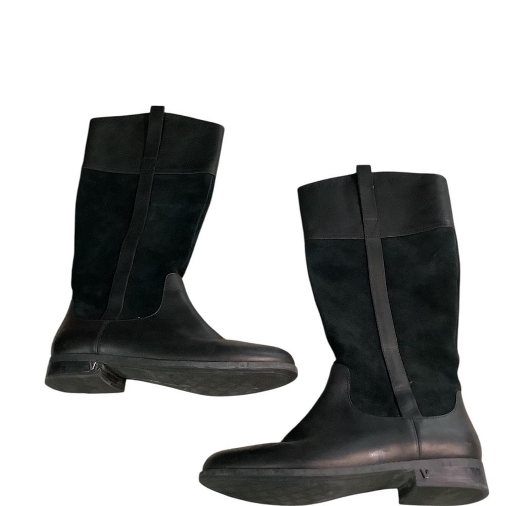 Vionic Black Leather and Suede Boots